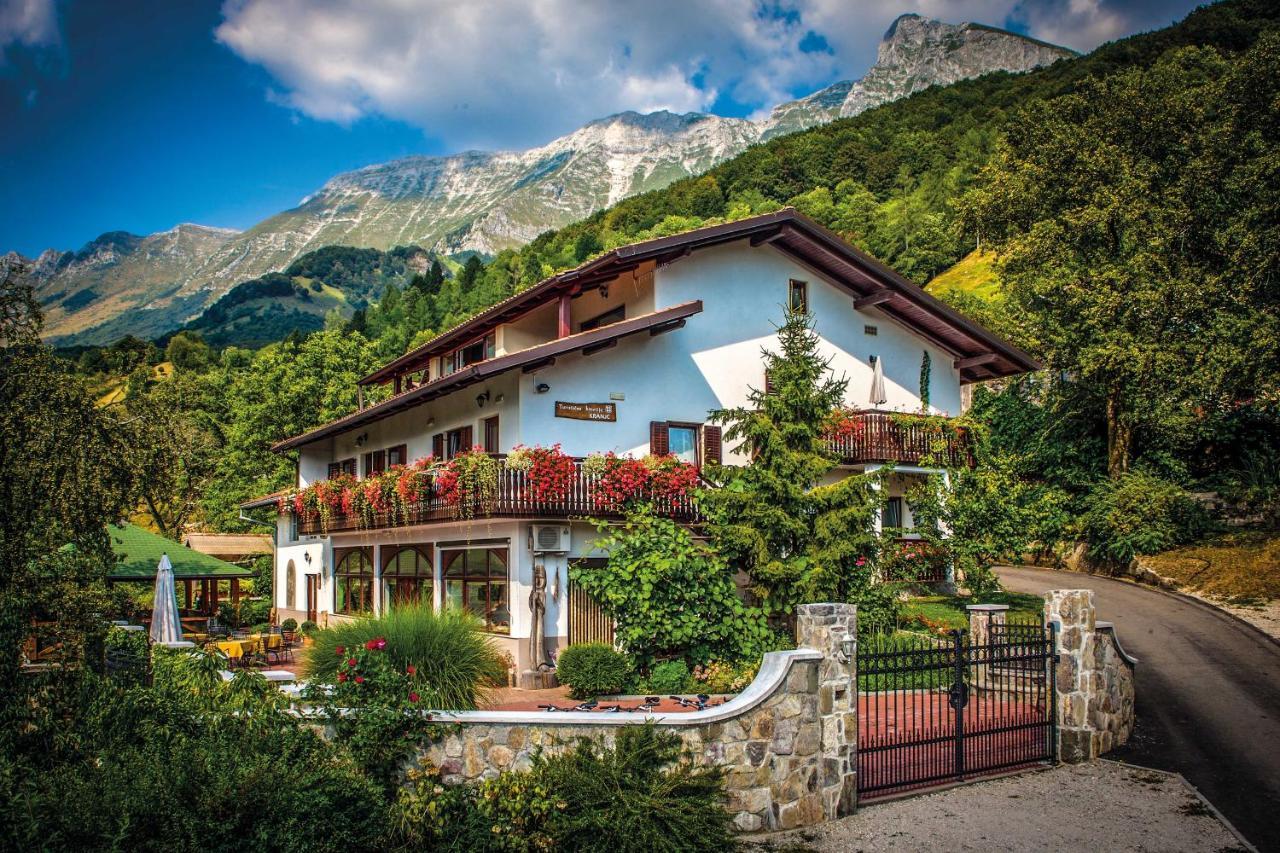 فندق Glamping Kranjc كوباريد المظهر الخارجي الصورة